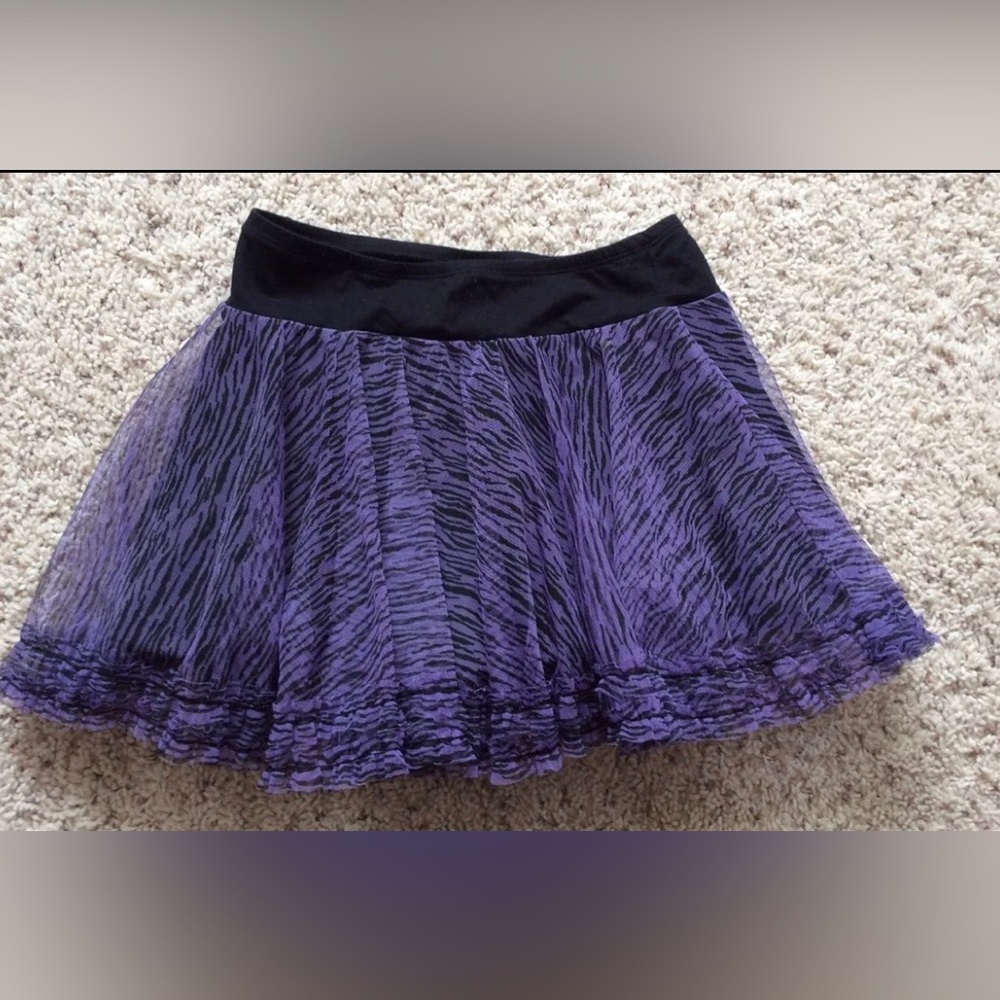 Girls Eyeshadow Brand Ruffled Skirt W/Built In Short Black/Purple Size 14 EUC
